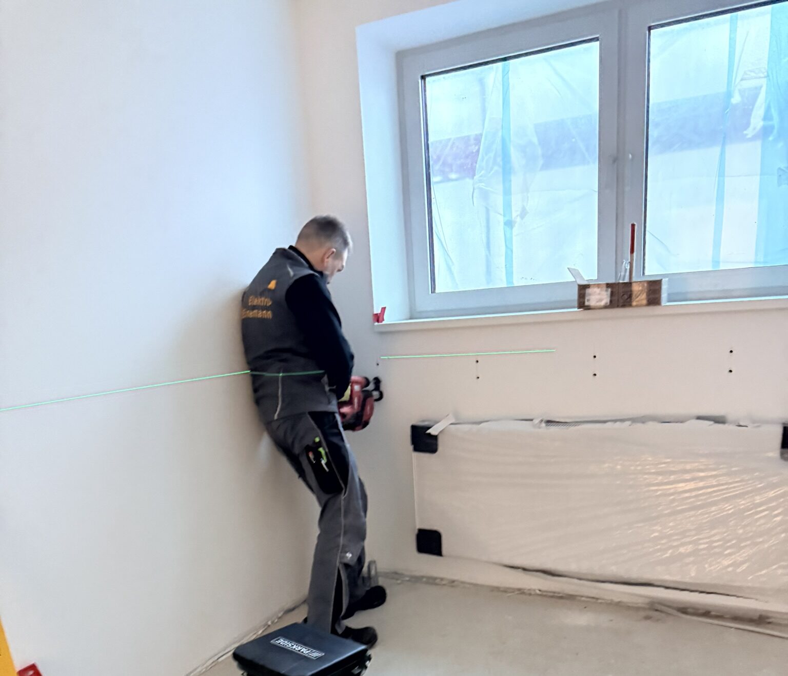 Home 13 Elektro Einemann